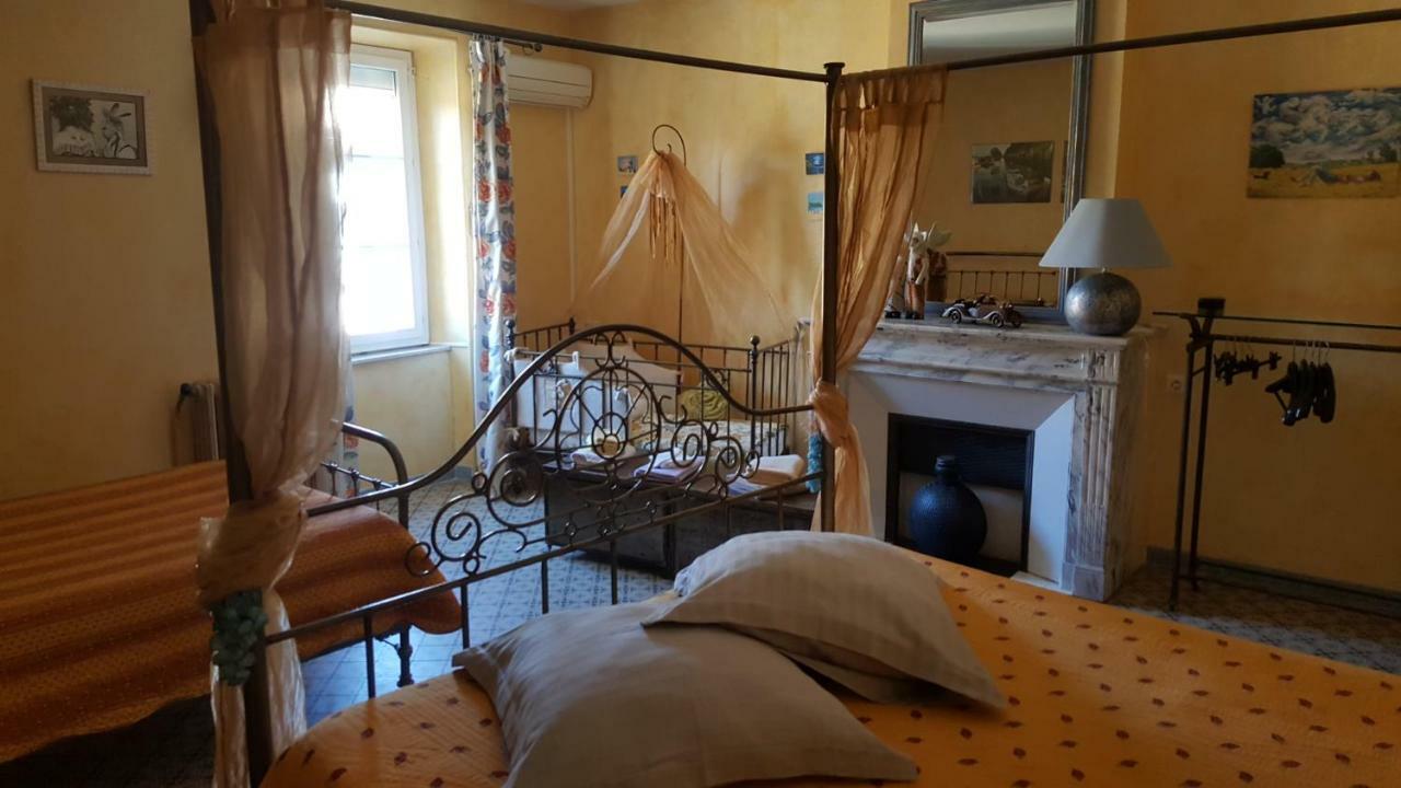 La Maison De Josepha Hotel Ferrals-les-Corbieres Exterior photo